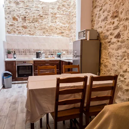 Apartment Ariadne's Stone Private Luxury House Bendevis