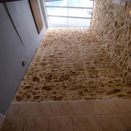 Ariadne's Stone Private Luxury House Bendevis